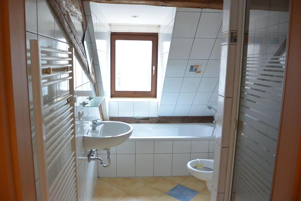 Apartment S10 In Bester Lage Stilvoll Im Zentrum Von Bayreuth Mit Klimaanlage Und Parkplatz Luaran gambar